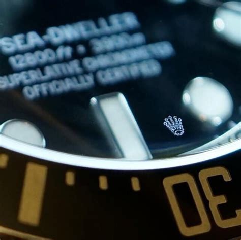 rolex sapphire etched crown